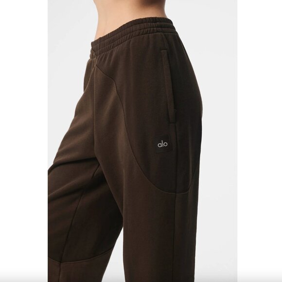 NWT! Alo Make Waves Sweatpants Espresso XS - Picture 3 of 9